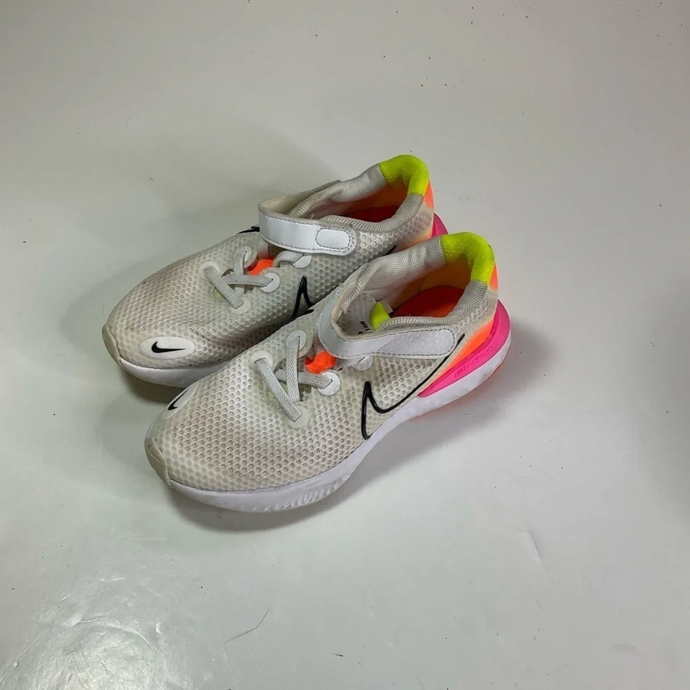 Nike Renew Run Youth Size 13C - Picture 3 of 6